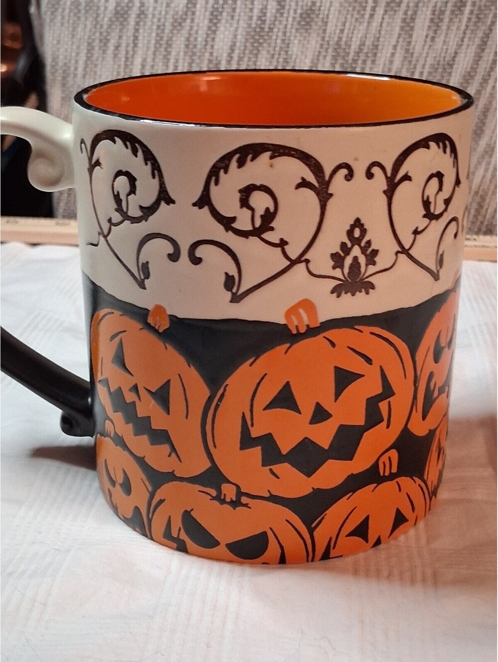 Eli + Ana Handmade Ceramics Halloween Pumpkin Mug with Bat Detail